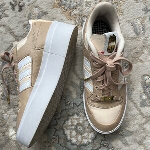 Adidas Forum Bonega Sneakers